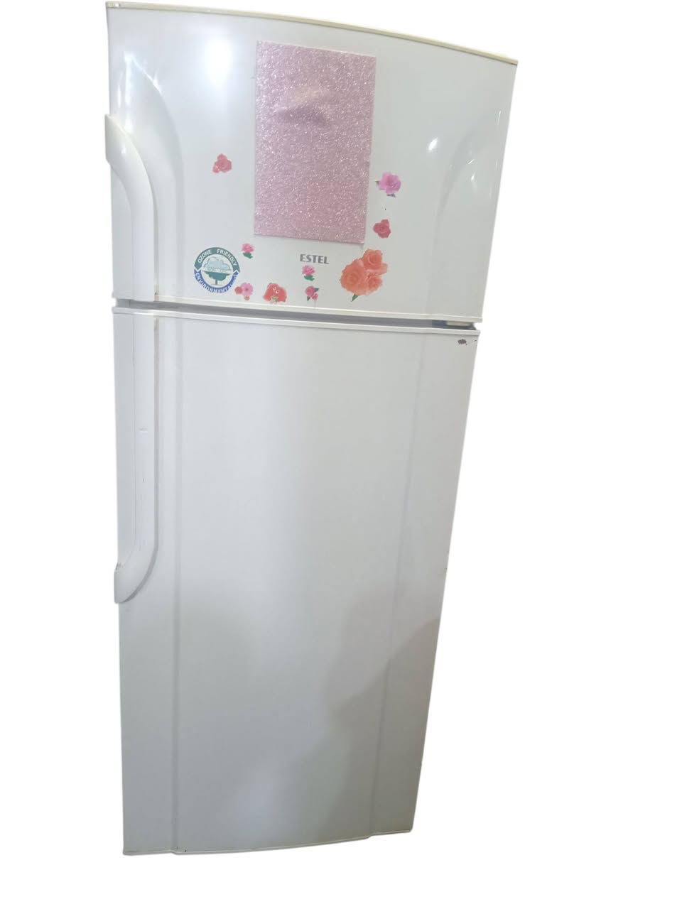 ثلاجه ٢٠قدم نضافة ٨٠%تجميد فول نوع فستل تركيه سعره ٢٠٠الف وبيه مجال مكاني بغداد الزعفرانيه وكو توصيل وأي استفسار الاتصال ***********
