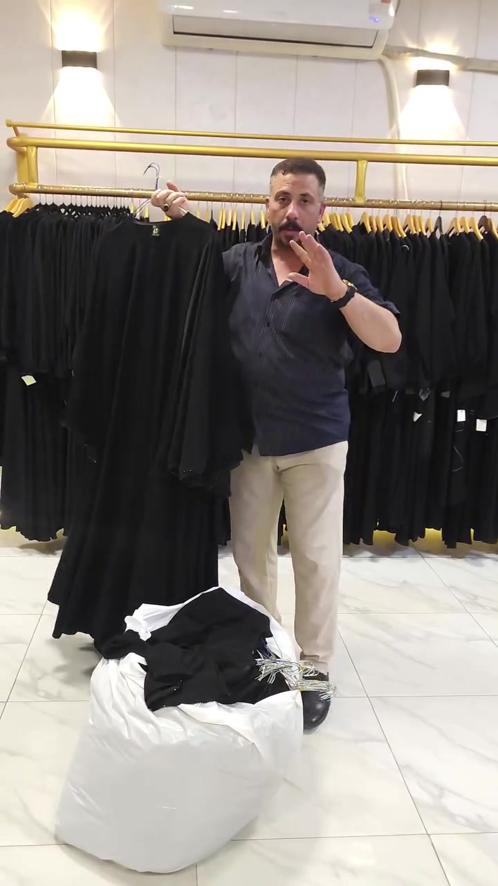 النجف الاشرف شارع السلام غري قرب مجمع جوهرة العرب للاستفسار ***********  ***********

