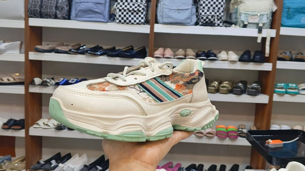 الغزالية سوك النفله
كل هذا الجمال تلكو يمنه وبس (5,000)
رابط الانستا
https://www.instagram.com/ail_1990_55?igsh=MWxzeGJvbHlsb29h
صفحة الفيس 
https://www.facebook.com/share/1E2skDfQg6/


**إذا كنت صاحب هذا الإعلان وتريد حذفه لأي سبب، رجاءا أرسل رسالة إلى الدعم الفني**