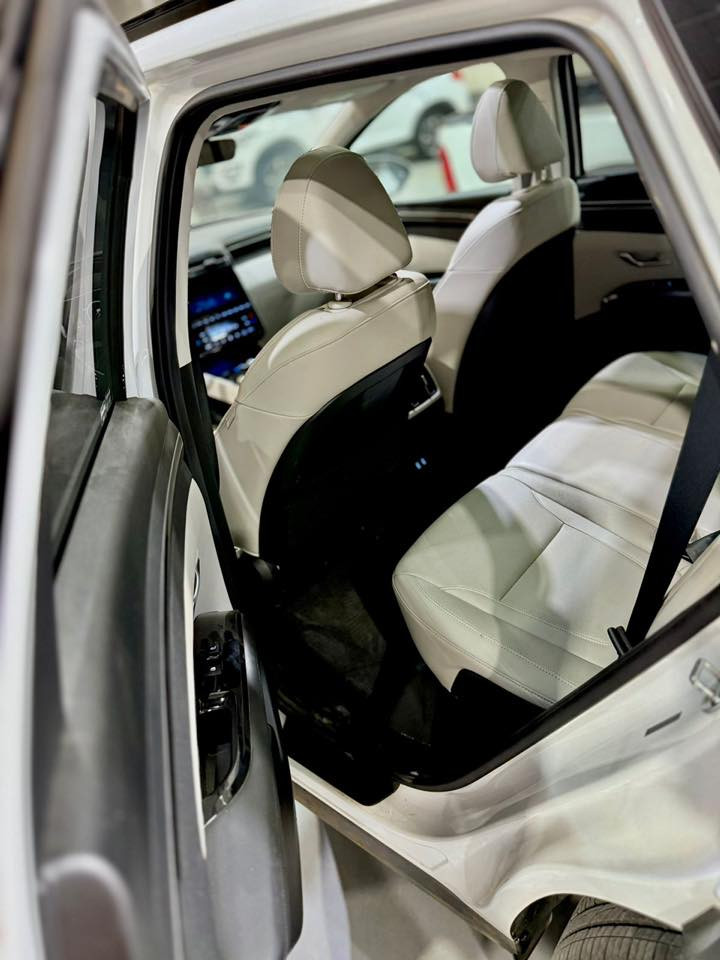 توسان ٢٣رقم بغداد فول اعلى فئه بدون ايرباك ماشيه ١٨ميل دخول جديد تو ويل مرغوب مكينه ٢٥٠٠
سعر ٢٣٥
 صور ضرر منشور بس دعاميه وشبر تكحيل بالبنيد ***********
