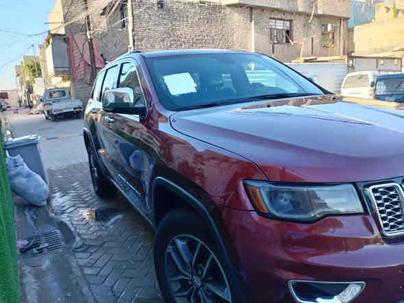 جيب  كراند شيروكي 🚘🚙
موديل 2018  😍
حادث فقط دعامية اماميه ويوجد تكحيل وبارد بسيط بدون صبغ بدون ايبراك  
فول مواصفات
  
لايت زنون بلاد🔦💡☄️
ماسحات اوتو
مري عاكس للضوء وهيتر وقلاب وخزن🌌☀️
كشنات امامي كهرباء تدفئة تبريد خزن♨️
ستيرن كهرباء خزن تدفئة كشنات خلفي تدفئة🛞
بانوراما وفتحه  وماوس تحكم وضعيات قيادة 🚧🚦
حساسات اماميه خلفيه ورادار خلفي🚘
اوتو ستوب عند الرجوع واوتو ستوب ستار عند الوقوف سستم صوت تشغيل عن بعد وباب الصندوك كهرباء السيارة جانت معوقين وخلصت من شهر 10 سنة 2023 🌗
(رقم بغداد ) 📍
  (تتحول  بالاسم المشتري ) 🪪
رقم صاحب السيارة🪪
*********** ☎️📲📞
متواجد واتساب 📠
ملاحظة السيارة احلى من الصور🤩
