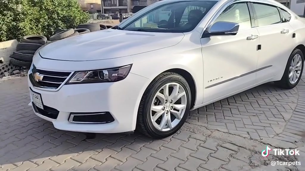 بدون ايرباك صبغ جدا قليل
ماشيه ٧٥ الف ميل ٦ سلندر قاصة جلد كامره حساس دعاميه ام الدفيوزر و الاصليه موجوده صدر امامي  gm جديد خلفي جديد تبريد قطعتين هاندبيرك بصمه شاشه كبيره لايتات زنون 
مواصفات lt 
مكتنها كربلاء سعر ١٤٠
 ***********
