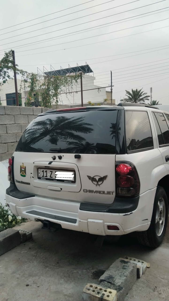 بلايزر 2008
 رقم بغداد الدولي الجديد هزه جديده

كير محرك بطه 
3 قطع صبغ بيها 
تبريد كامل شغال
صدر امامي خلفي جيد

بيها تأخيير بالتنمير من هيه بارده ومن تحمه السياره طبيعيه 

السعر $63 وبيها مجال 
المكان بغداد الكرخ تقاطع درويش
للاتصال *********** بغداد, العراق
