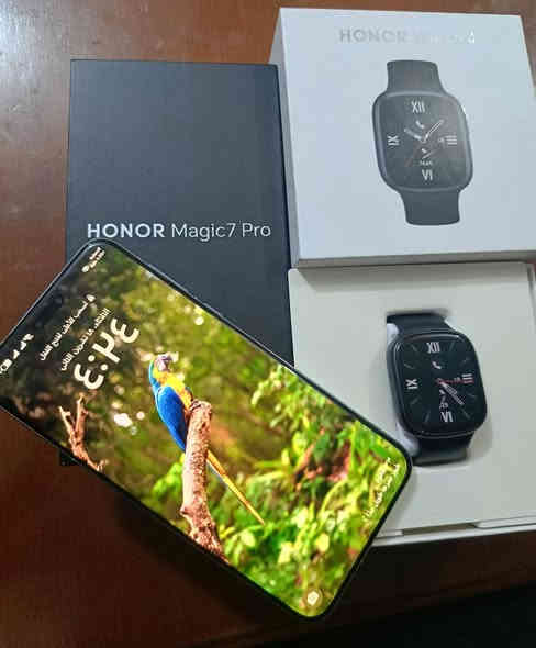 هونور ماجيك 7 برو نظيف  + ساعة هونور ووتش 4 
شاحنة وكيبل أصلي مالته
مكاني بغداد  
سعر 950 الف 
للتواصل *********** . ماعندي ماسنجر
