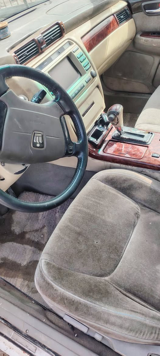 السلام عليكم  ملكة موديل 2005رقم انكليزي مداور ثاني يوم كير مكينه vvt مكفولات  مكفوله من الكص ونقل الجثه تحم تاير وباتري جديد  حدايه 100/90    اتصل لتفاصيل اكثر ***********ملاحظه مكلف بالنشر
