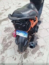 اللبيع ماكس عدله شغال السعر(((180))) بيه مجال  رقم تلفون 07770583936