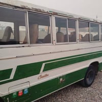 كوستر • ١٩٨٢ • رقم احمر