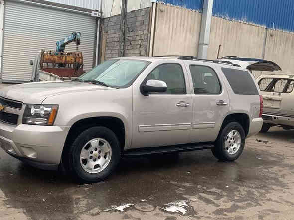 تاهو للبيع
2009
كفاله عامه من التبديل. والكص و الضربه 
فول مواصفات LTZ
خليجي السعر ٩٥ او بيها مجال بسيط
للاستفسار الاتصال على ***********
