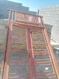 بيبان للبيع السعر 300 وبيهن مجال  07833446597