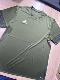 ملابس • مقاس XL