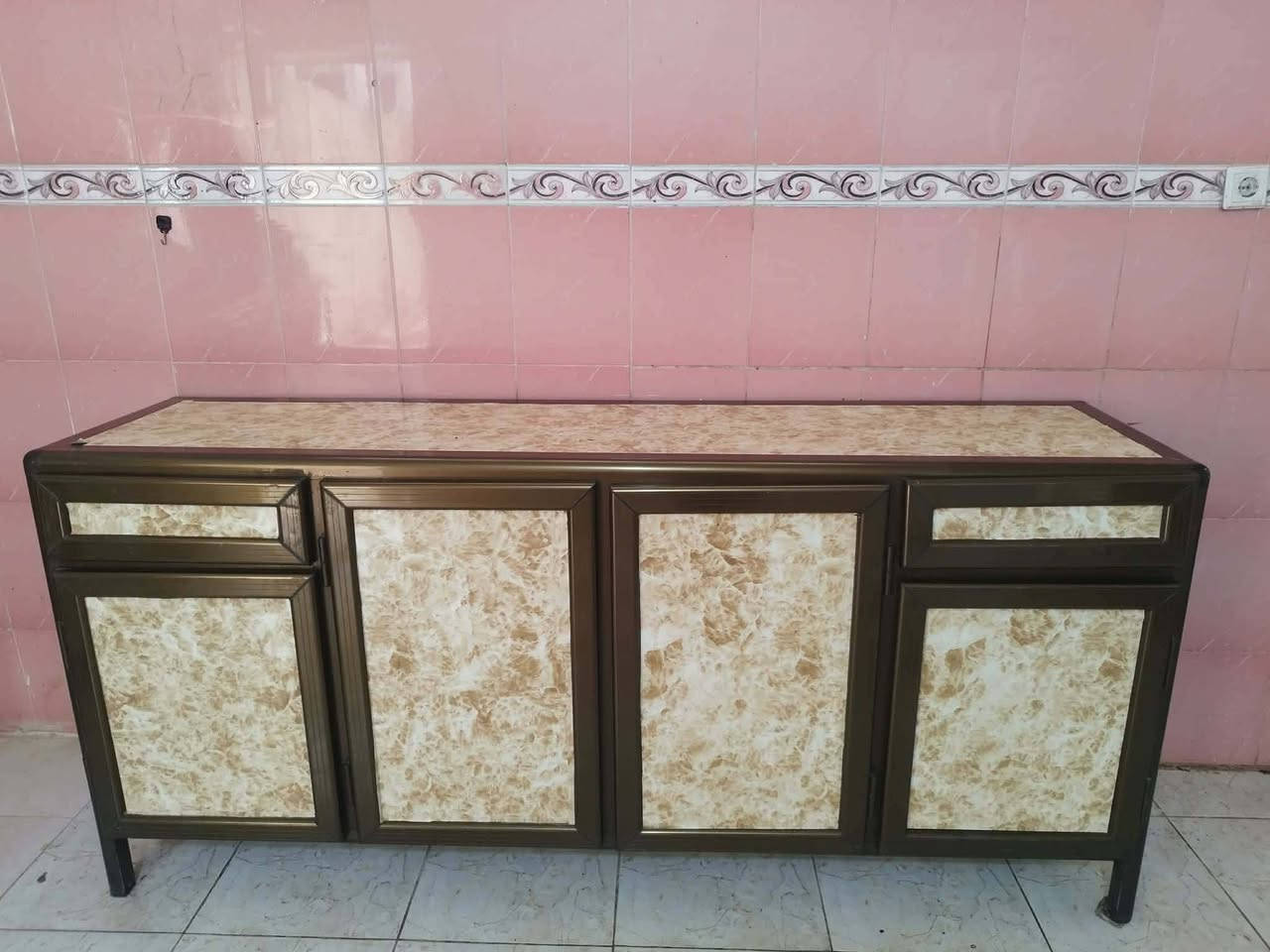 غراض للبيع/ كاونتر 3قطع 175 وسرير طفل حطاطة 140 وفرن السجاد 50 مكاني التحرير


**إذا كنت صاحب هذا الإعلان وتريد حذفه لأي سبب، رجاءا أرسل رسالة إلى الدعم الفني**
