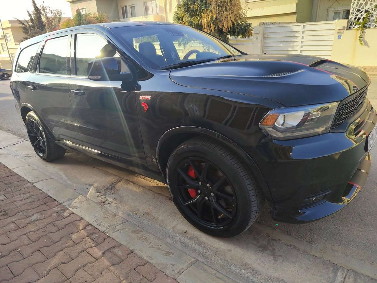 دورنكو SRT
موديل 2020

وارد أمريكي ما شي 35 الف ميل

رقم اربيل مميز لون اسود شذره مكان السيارة اربيل ، بيها صبغ نص الجاملغ الخلفي عكس السايق وتعديل بارد بخشم الجاملغ الامامي عكس السايق والبنيد وايرباك إثر الحادث، 

السياره جاهزه من كل شي ما ناقصها شي صيانه كامله بالشركة

مواصفات الSRT معروفة

كشنات كنتاره تدفئه تبريد، فتحة رادار خزن أوضاع فجوج برمبو شاشه كبيره حساس امامي خلفي أوضاع قياده SRT

السعر 310 ورقة وبيها مجال
للاستفسار ***********
