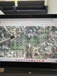 للبيع 200متر غير مفروزه قرب سريع الدورة البياع منطقة الدورة توزيع الفر...