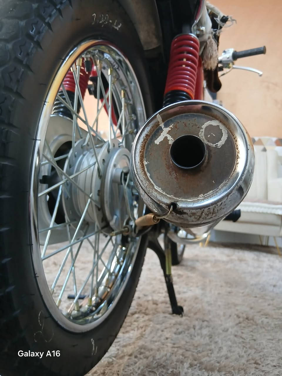 سلام عليكم شباب دراجة نامة امتياز ٣ احرف دراجة حلوة ونضيفة شلعة ومعدل شك الكاع محرك ناعم صالنصة شيرازي صوتهة يخبل ٣ سويج موديل 2025  سعر ٦٧٥ وبي مجال حك جية للتواصل *********** العنوان ديالى بعقوبة بهرز
