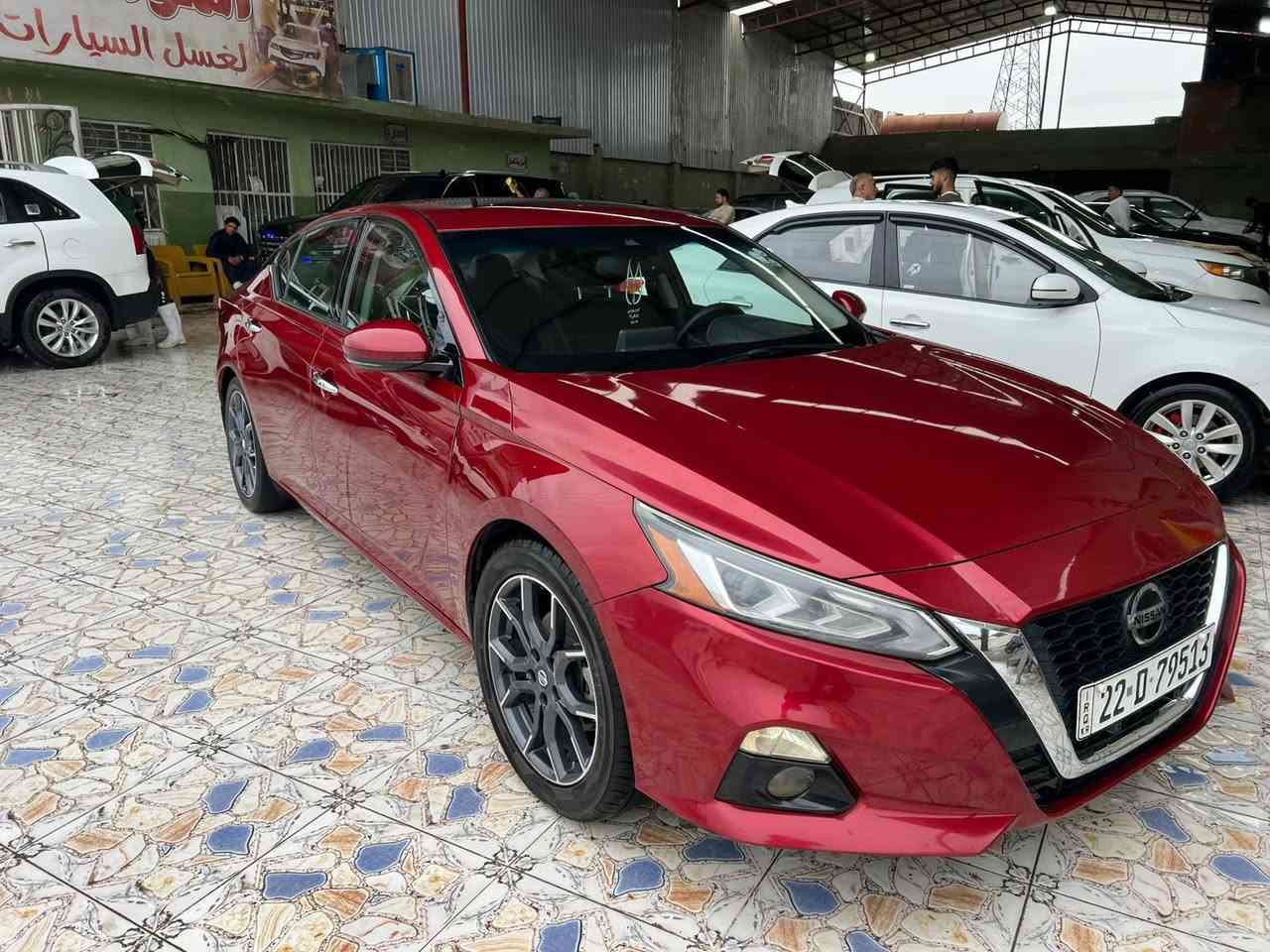 السلام عليكم
التيما موديل 20  فئهSL
ضرر بوند وجاملغ بدون دواخل 
ايربك فقط سترين
ماشيه 85 الف كيلو
رقم اربيل  جديد مسطره
شرط التحويل 
محرك وكير شرط
للاستفسار عن التفاصيل  والسعر
التواصل فقط عن طريق الاتصال
***********
متواجد في الموصل
