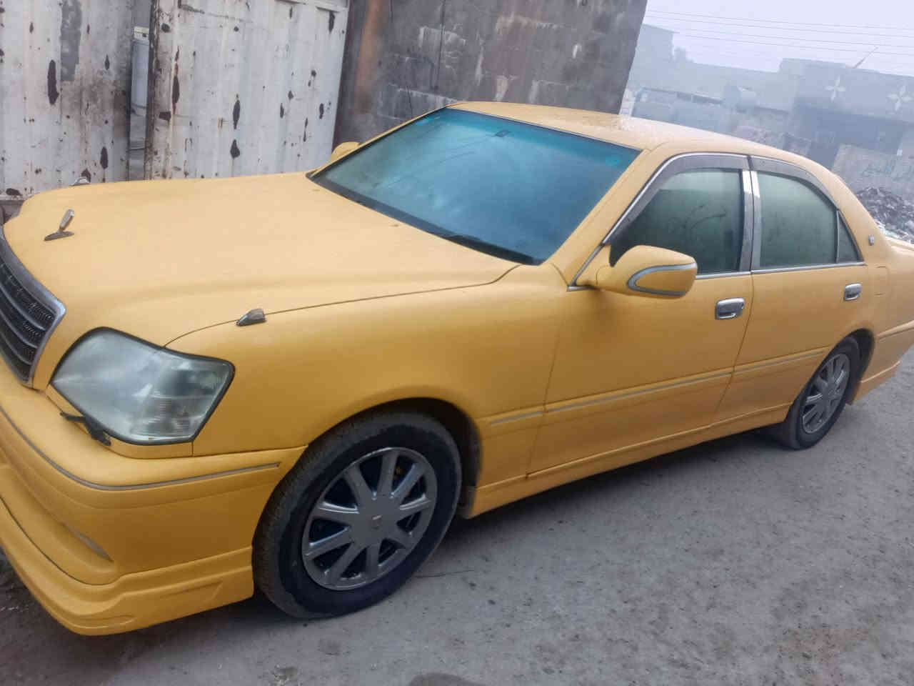 ملكه 2003 رقم الماني وكان بغداد سعرها 95 بها مجال ***********
