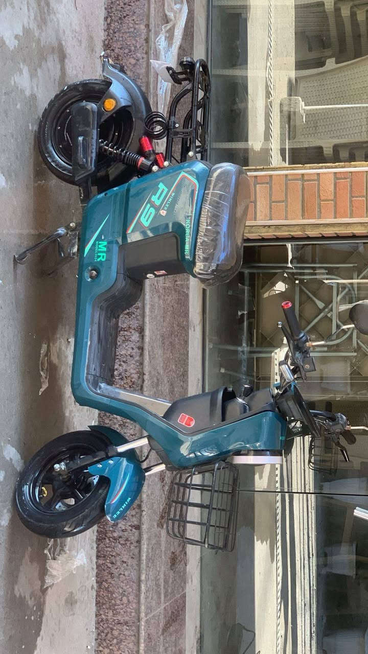 R9
للبيع دراجه حيل نظيفه سعرها300 وبيها مجال بسيط للشراي رقمي 

***********
