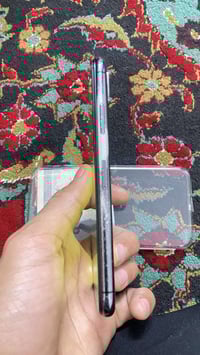 ايفون اكس • ذاكرة ٦٤ • كاميرا أمامية عاطلة