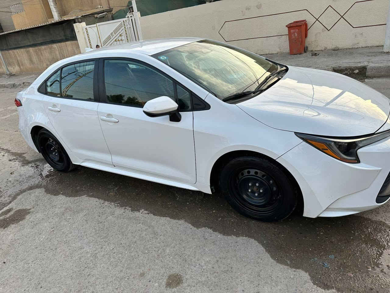 السلام عليكم
كورلا 2024 بانزين  
وارد امريكي   
ماشي ٤٧ وضع الشركة 
شاشه 
تحكم ستيرن 
رادار
لايت زنون 
لد امامي
تحديد مسار 
قياده ذاتيه 
مكان السياره شارع فلسطين رقم بغداد 
حادث خفيف بدون ارباك 
السعر ١٦٠

موبايل***********
