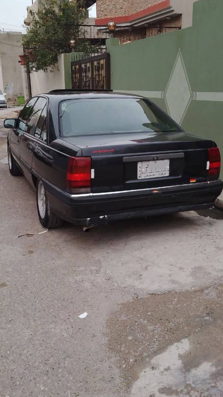 #للبيع
او مراوس بتكسي او خصوصي حسب القناعه 

اوپل اوميگا 
-وراد ياباني رقم كركوك مشروع وطني
 
-سنوية بأسمي عاج تحويل مباشر 
-بطاقه بانزين بيها
-موديل 92 
-محرك 20 مكفول +گير عادي
-گير ومكينه شرط نوزلات بلكات ايسي اريفلو وتايرات وكهربائيات لايت جديد ادامه كامله
-سياره مصبوغه لجماليه
-فتحة سقف كهربائي + پرده خلفيه بلادي +جام كهربائي 
-صدر وره عربانه كامله شرط
-دواخل غرفه نضيفه 
-سياره نضيفه مال بيت مابيها نقص
 
مكان السياره كركوك 
السعر 45 بي مجال لشراي
 الشراي يتواصل خاص او واتساب
***********
