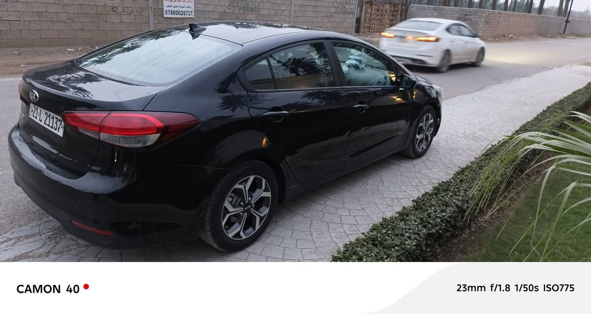 السلام عليكم فورتي للبيع موديل 17
حادث جاملغ وبنيد فقط حادث أمريكا بل عراق مابيه شي 
مكينه 2000 دوش 
كير AT المرغوب 
مواصفات 
شاشه بلاديه 
تحكمات ستيرن 
جرس إنذار 120 
مانع انزلاق 
السعر 105 وبيه مجال قليل 
للاستفسار
*********** آسيا 
*********** كورك
