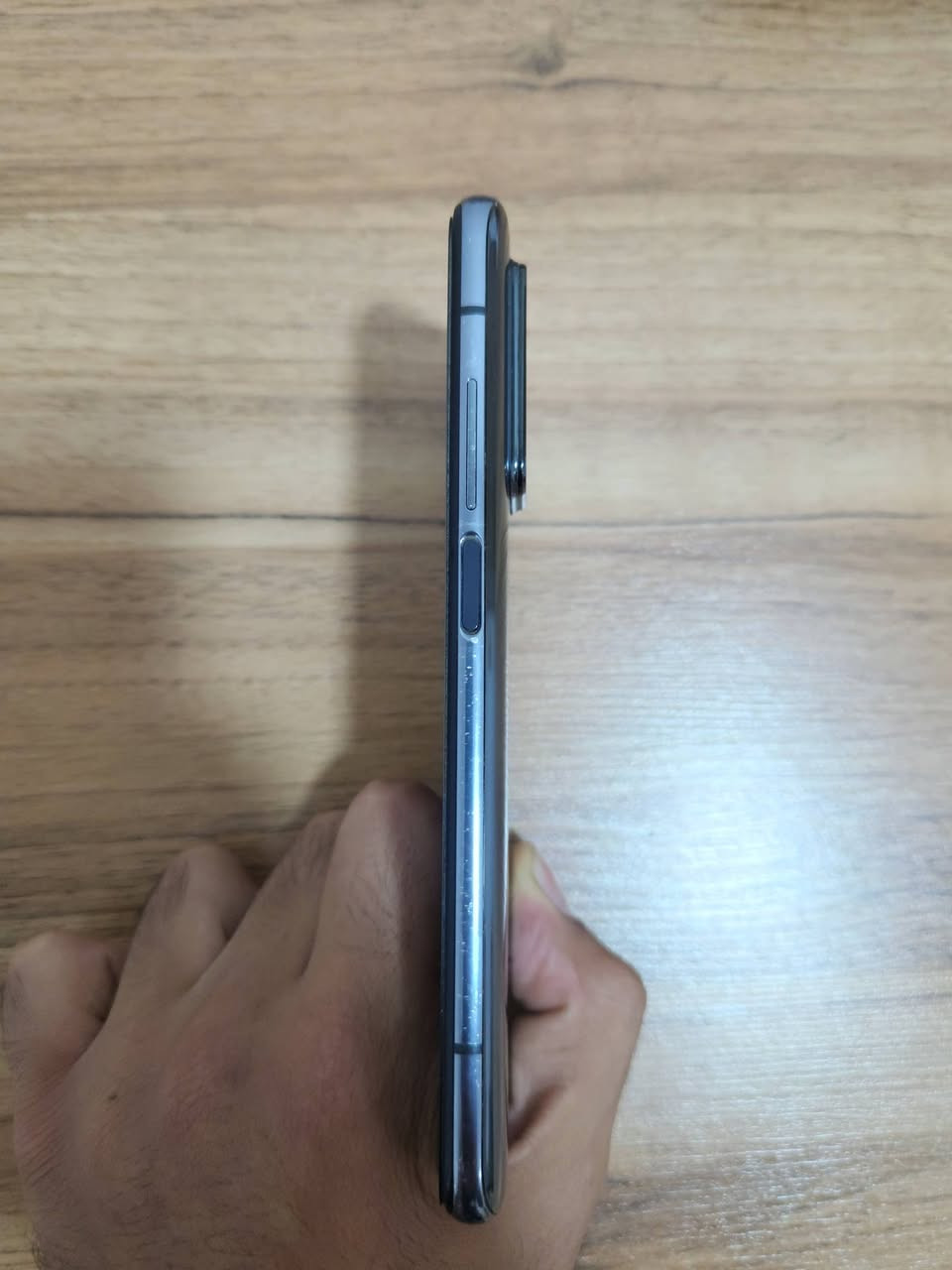 شاومي مي 10 تي فايف جي
Mi 10t 5g
خطين
ذاكرة 128
رام 8 و توصل حتة 13 كيكة
شاشة 144 هيرتز الاصلية
ببجي 90 فريم
الشاشة الأصلية و كل شي اصلي بس البطارية 
فقط ظهر مفطور ما ماثر باي شي
و العدسة مال الكامرة مكسورة بس هم ما ماثر و صورة واضحة و تفحص
ويا الكارتونة مالتة و كفر و شاحنة
الجهاز ستوني شديلتة بطارية جديدة لا تصرف و لا بيه اي مشاكل 
السعر 200 و بي مجال حك الجية
مكاني نجف الشراي واتساب او خاص و ما عندي حجز الي يلحك عليه بالعافية عليه 
***********
