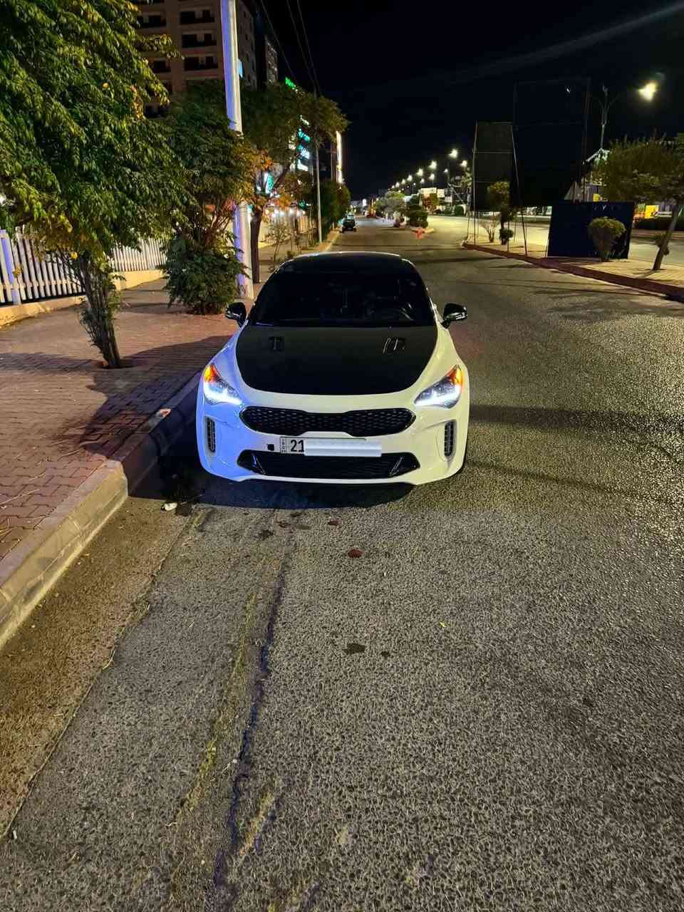 Kai stinger
2023 وارد أمريكي 
المواصفات GT فول مواصفات 
الحادث موضح  بالصور 
جديدة مكفولة 
سياره جاهزه من كلشي 
6 سلندر توين توربو 
دبل أكسل 
ماشيه 95000km 
رقم سليمانية 
للاستفسار الاتصال على الرقم 
***********
