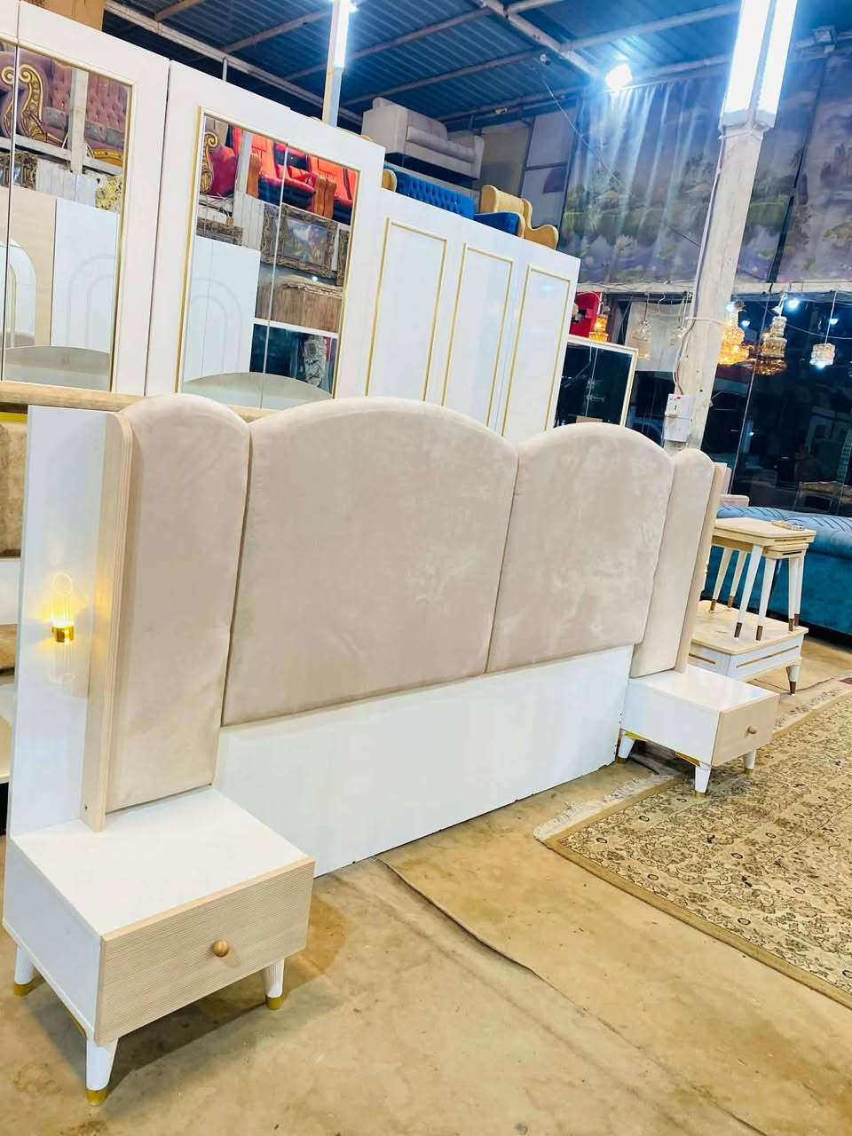 غرفة نوم تركي مستعمل
نضافة فول 💯/💯
تتكون من 8 قطع 
نضام ابوب 8 باب🥰 
السعر 👈 800 👈 قفل مع نقل وشد داخل بغداد مجاني


**إذا كنت صاحب هذا الإعلان وتريد حذفه لأي سبب، رجاءا أرسل رسالة إلى الدعم الفني**