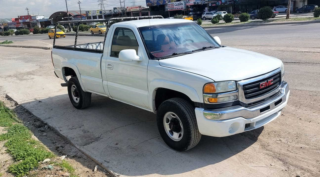 جمسي 2003 مال مزاد شرط الترقيم كتاب كامل والقرص نازل بس باقي الرقم 
 محرك 8سلندر كير تعليق..دفع رباعي 
بدي طويل ..سياره وضع الشركه محرك مامفتوح 
كل شي بيها بلادي  تبريد ..تدفئه كهربائيات كلها جاهزه 
صدر جديد ..طخم تاير جديد 
السعر70
بيع او مراوس ب كيا حمل
مكان السياره الموصل 
***********واتساب
***********
