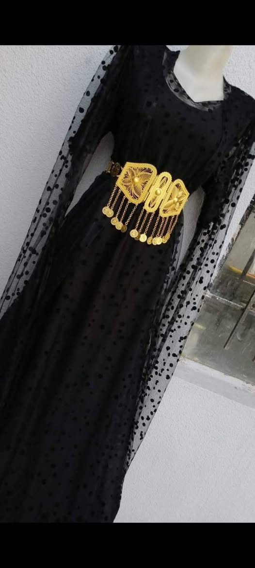 تأجير البدلة مع الحزام  10 الف فقط 😍😍😍
القياسات متوفرة حتى حجم خاص ♥️👏
مكاني بداية حي سومر مو محل بيت شغلي كله عن طريق النت ♥️
الي تريد تدز احد ياخذلها والي تريد اكو توصيل هم 😍


**إذا كنت صاحب هذا الإعلان وتريد حذفه لأي سبب، رجاءا أرسل رسالة إلى الدعم الفني**