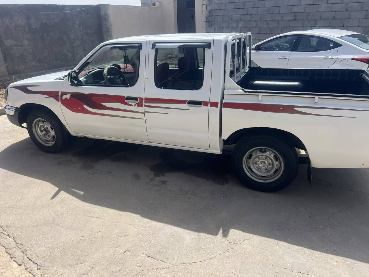 نيسان شبوط موديل ٢٠٠٥ سنويه لل٢٠٢٩
تبريد شغال تخم تاير جديد تحويل ثاني يوم 
عنون السياره البصره الديرالسعر ٧٥ وبيه مجال  ***********

