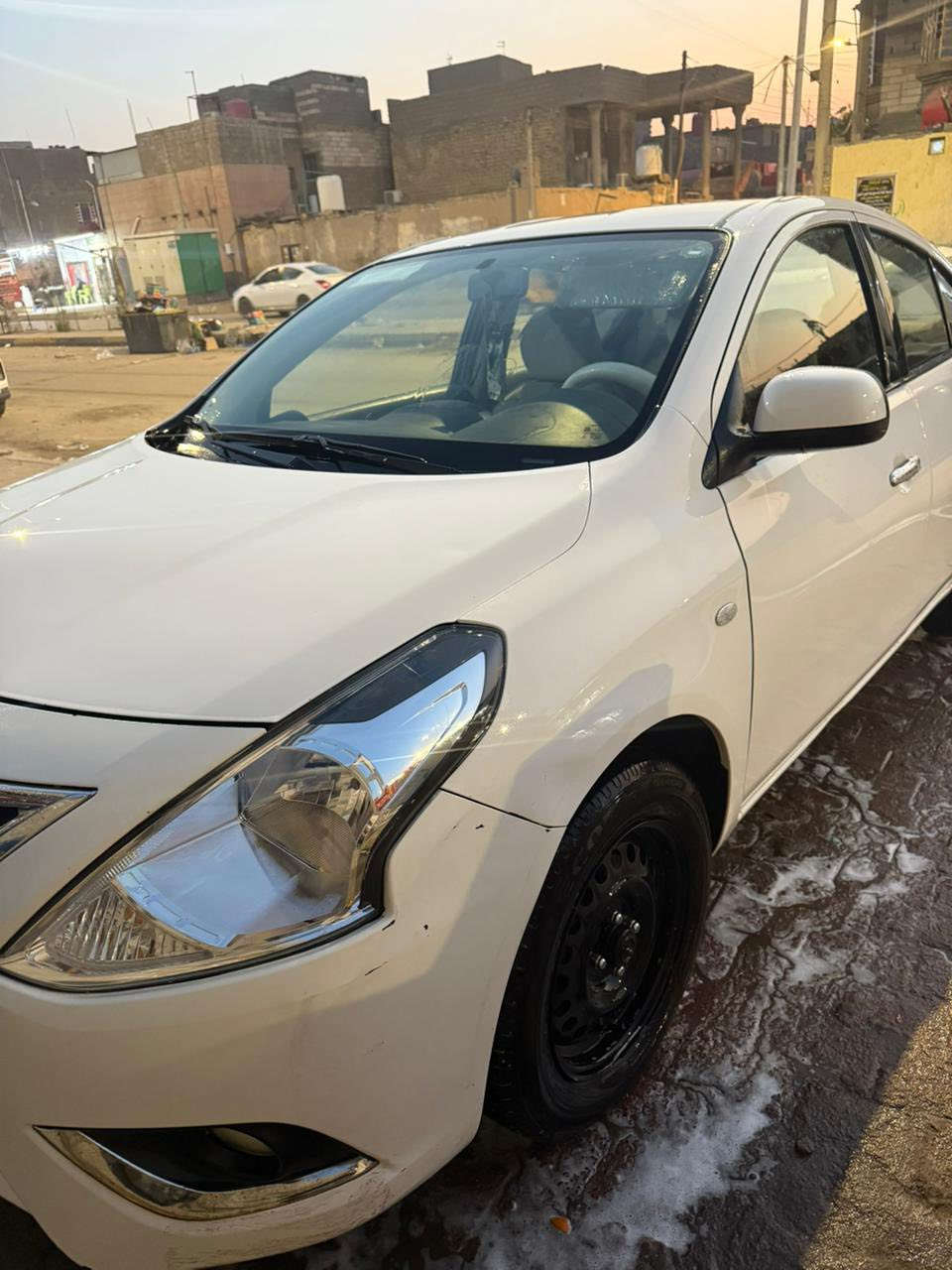 السلام عليكم
نيسان صني للبيع
2024
بليته زرگه
رقمهه اربيل بأسم الشركه
مكفوله من المعجون والصبغ والفتح والتبديل بيهه بارد بسيط بالباب مامصلح ع حطته وبيهه طختين بسيطات كلش 
البصرة الحيانيه   شارع ٦٠
سعر 115
***********
