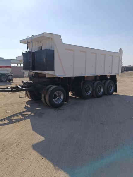 مقطورة للبيع ١٩ متر بدون تعلاوة وزن ١٠ طن شاصي حداد مكفول اگسنات چيف والاماني 16 جاهزة للشغل العنوان بغداد السياحي السعر 130 وبيهة مجال ***********
