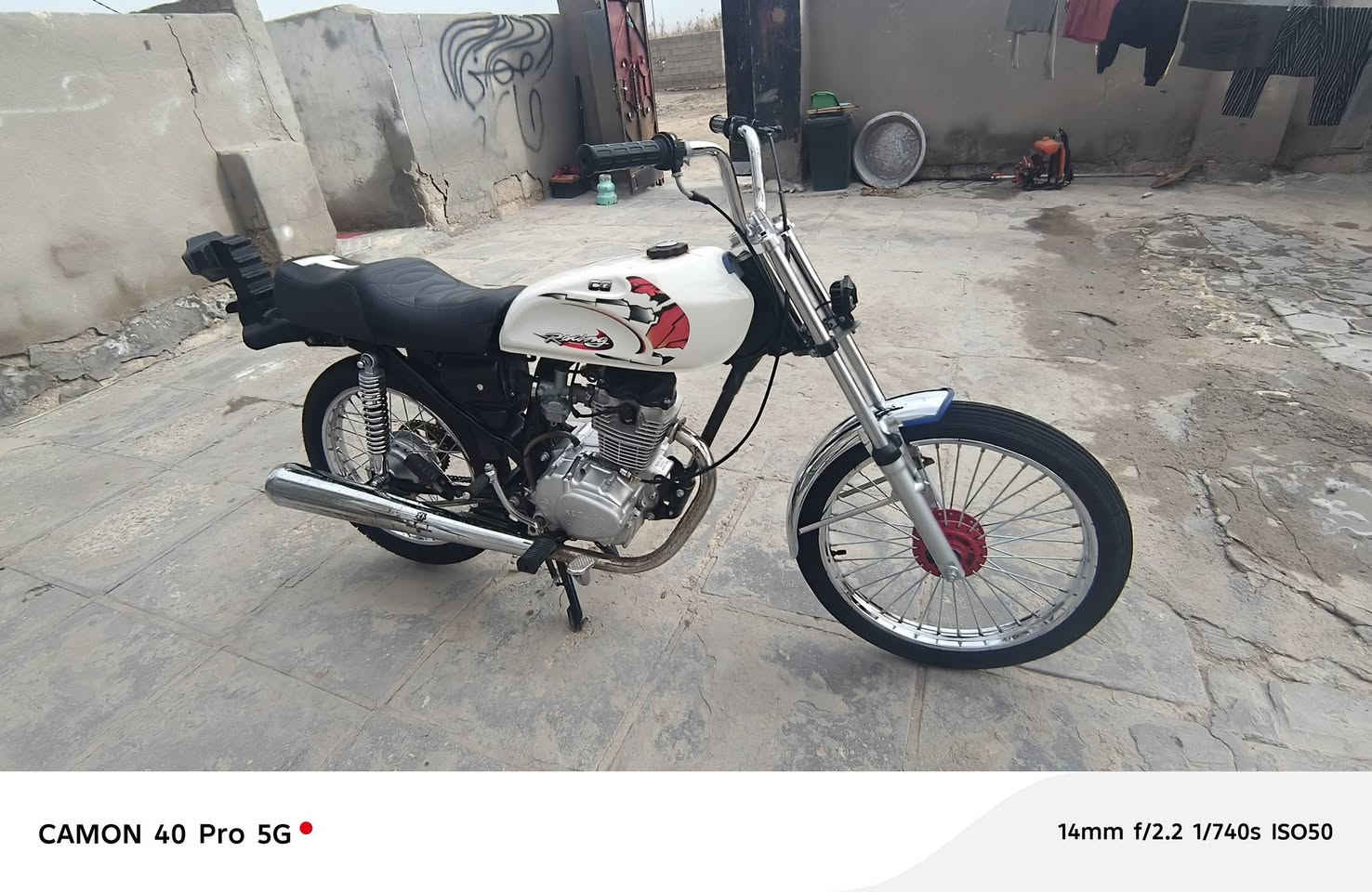 السلام عليكم دراجه للبيع موديل 22 اوراق استنساخ***********
