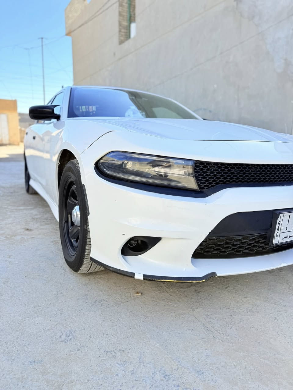 السلام عليكم جارجر ١٦ للبيع  بيه جاملغ بارد وبنيد بدل فول مواصفات عد الفتحه  رقم بابل  سياره ماشيه ١٠٥السعر ١٨٥وبيه مجال رقم الهاتف ***********
