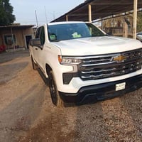 24للبيع الاتصال 07814470994