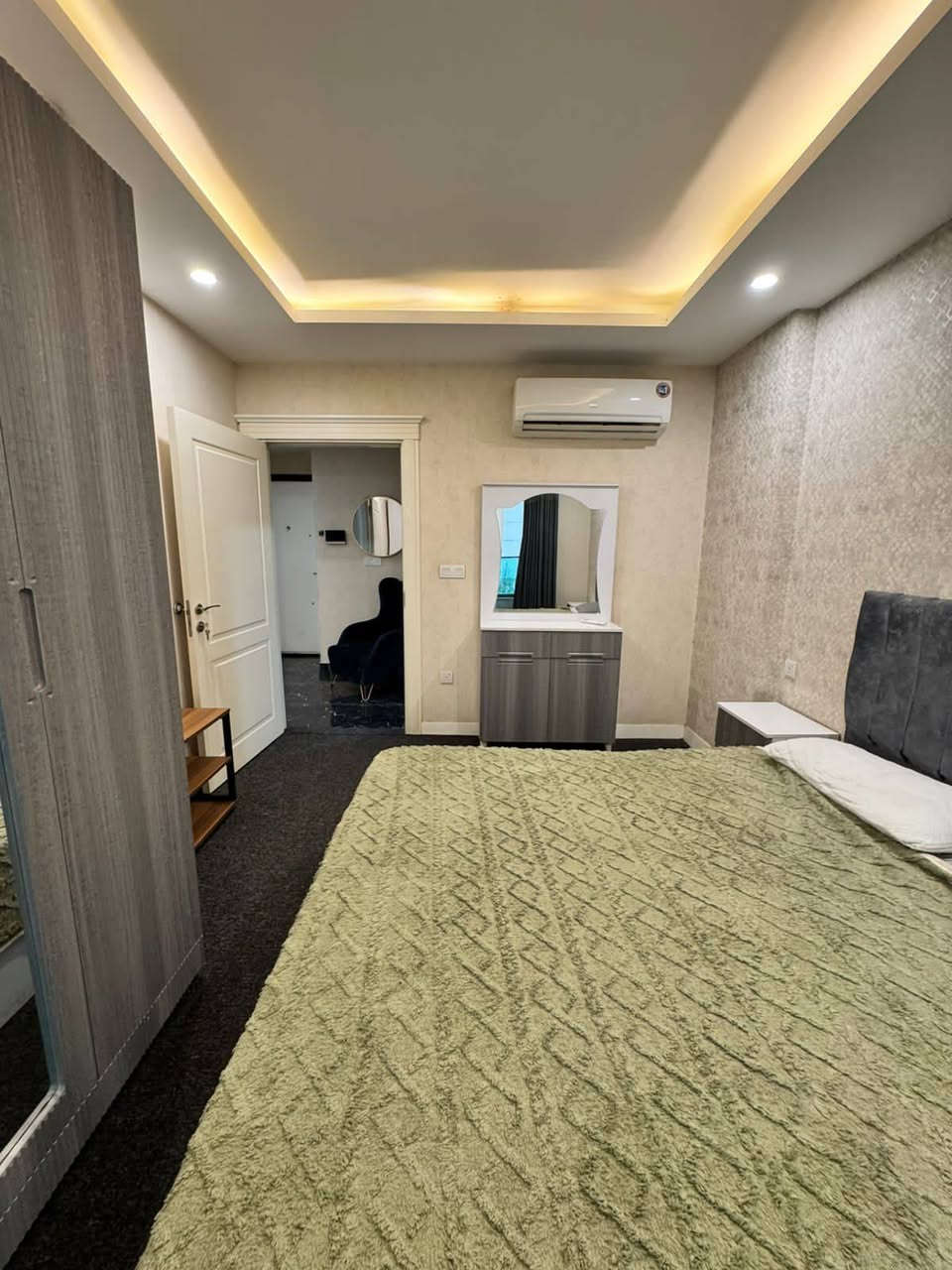 #للإيجار
مجمع mnw شارع 40 كولان 
#شقة 1+1 غرفة وصالة مؤثث 
#أربيل

للمزيد من المعلومات التواصل على الرقم :
***********

https://wa.me/9647728258220
