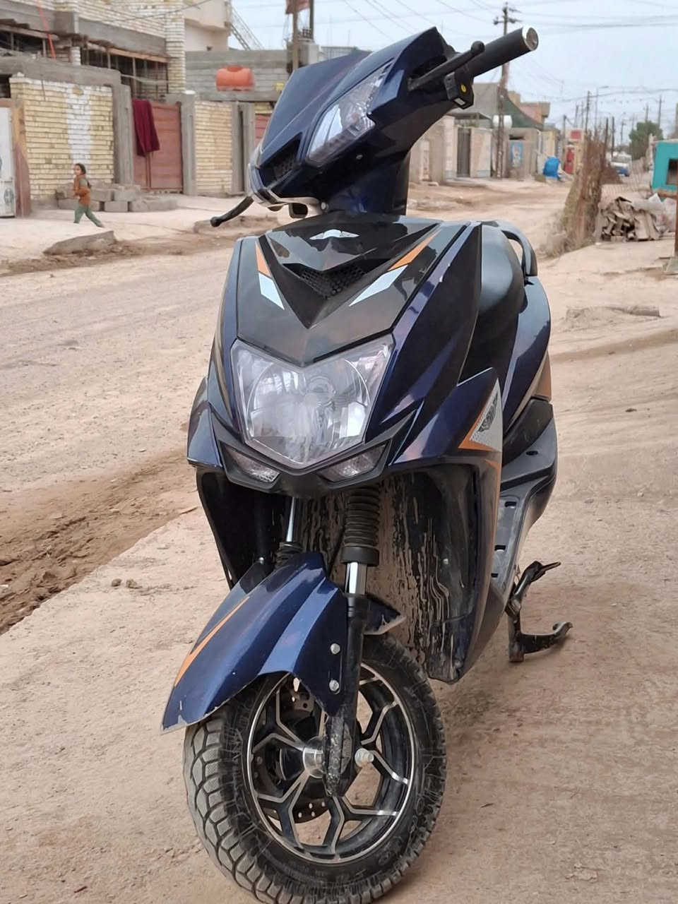 سلام عليكم هاي الدراجه للبيع دراجه مشترينه بمليون وربع ورايديه٧٥٠ وبيه مجال
للاستفسار ***********
