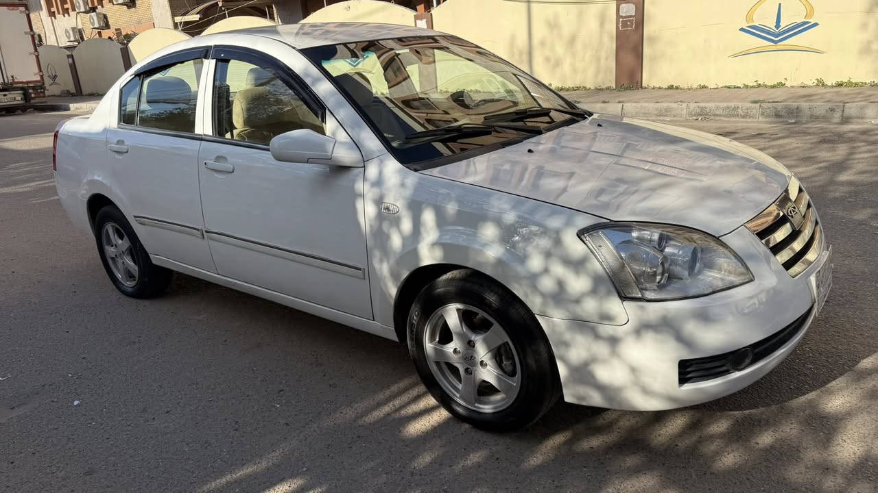 للبيع شيري اي فايف موديل 2012 رقم بغداد تحويل ثاني يوم جاهزه مابيها نقص كير مكينه صدر جديد شاشه كامره داخلها جديد مكينه 2000 كير اوتو ماتيك ميكانيك المرغوب مكفوله من الضربه بيها تصليحات اخياسات ومسويهن  السعر 46 مكانها بغداد الشعب للستفسار ***********
