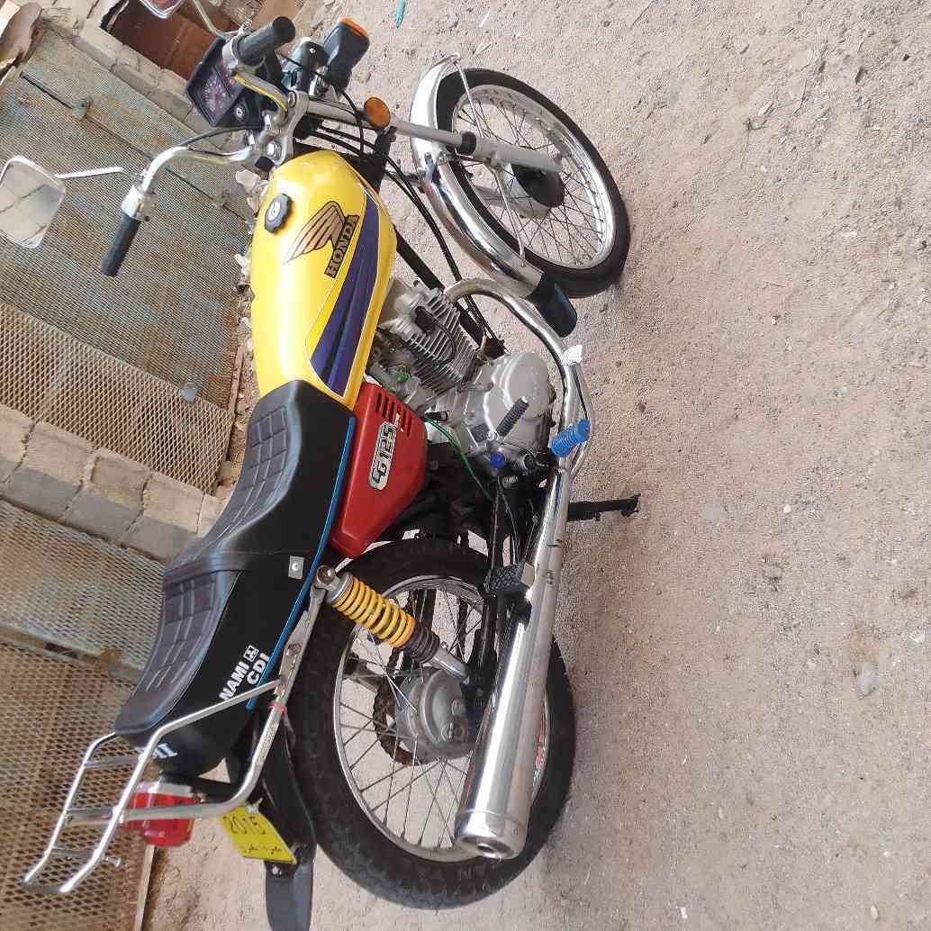 للبيع نضيفه كلش كلهة جديدة 350 القبله *********** شط العرب, البصرة
