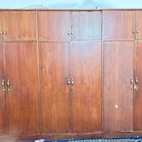 عرض ٤ إلا ربع • طول ٢.٥م • باب ٦٠سم