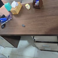 مكتب كبير • كرسي جديد • نضيف