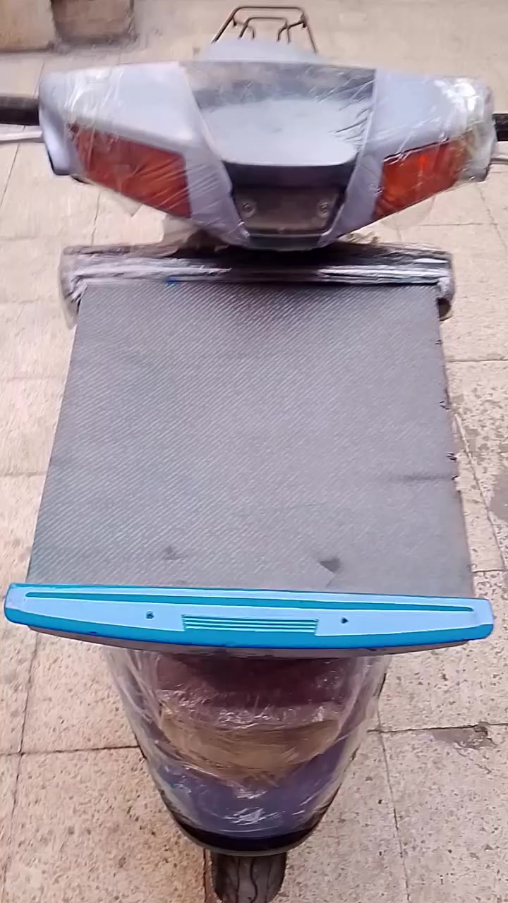 بزون ابؤ سله للبيع معمر بستم فقط قبل اسبؤع كابريته جديدة يوم شديتها شاصي شرط انطيك كهربائيات شغاله كلها بس سلف يرادلو فلاوين  باتري مابي كاربريته جديدة بس قسم هوه مالها لان جديدة ماعرف اقسمو سعرؤ 200وبي مجال قليل لان محتاج فلوس دبيعو  ملاحظه مايصرف بانزين قطاره  شراي تعال خاص درعو كامل الاصلي


**إذا كنت صاحب هذا الإعلان وتريد حذفه لأي سبب، رجاءا أرسل رسالة إلى الدعم الفني**