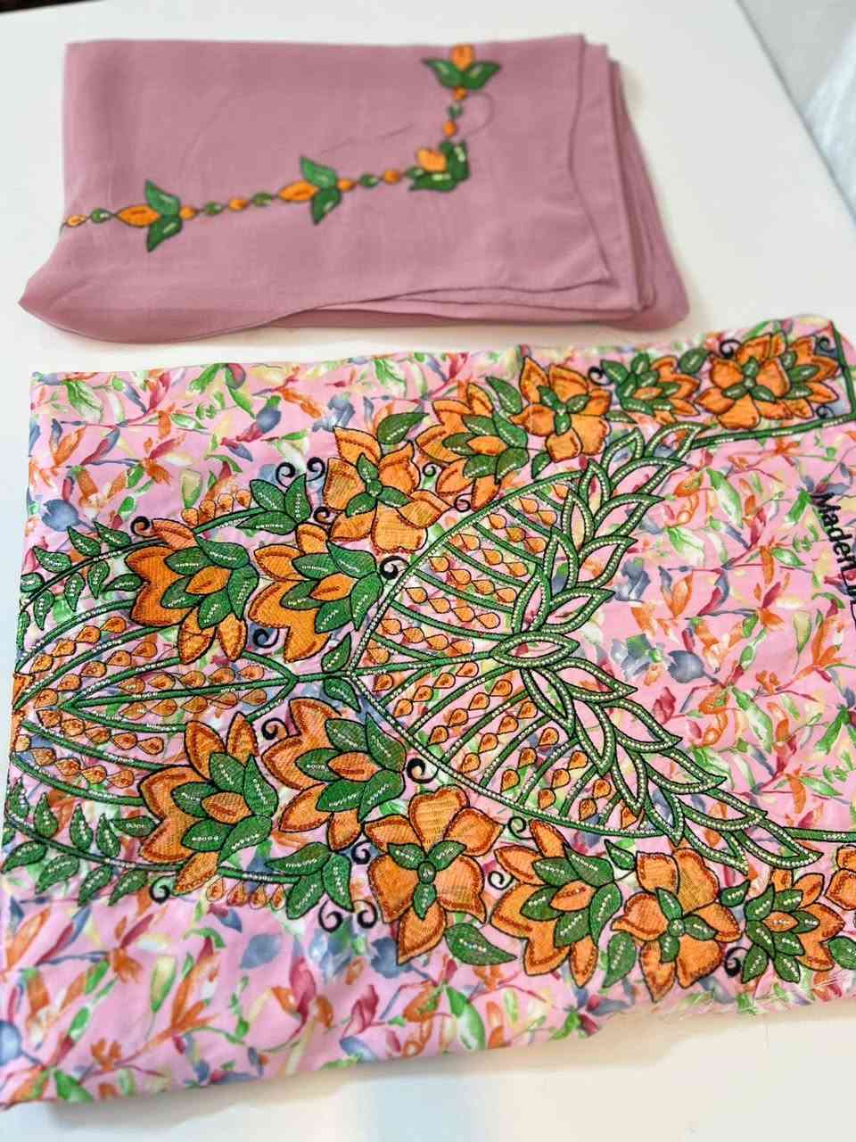 مخور 4 امتار ممخيط مع الشال سعره 27 الف قماش حرير إيطالي توصيل 3 جميع المحافظات


**إذا كنت صاحب هذا الإعلان وتريد حذفه لأي سبب، رجاءا أرسل رسالة إلى الدعم الفني**