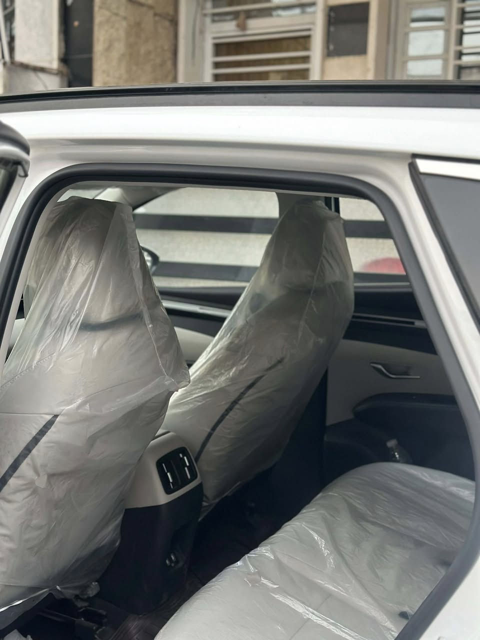 للبيع توسان فول مواصفات ١/١. زيرو ماشية ٣ الاف فقط
موديل 2023 خليجي 

سيارا مكفول كفاله عامه رصعة مابيها 

بانوراما بصمة 
داخل سيارا كريمى 
بصمه تشغيل وجنطه وابواب
مرايات كهرباي 
أندرويد أوتو خريطه
شاشة دجيتل ابل كار بلى
أشاير ترحيب
حساسات امامى و خلفي
أضواء أمامية LED زنون
أضواء خلفية LED
قطعتين تبريد 
كامره دواره
إشارات ب المري
شفتات ستيرن
نحكمات ستيرن
هاند بريك بصمة
شحن لاسلكي
أوتو هولد
تشغيل عن بعد السيارة أوتو بارك
حساسات أمامية
حساسات خلفية
السعر 230 ورقه بيها مجال
 
بغداد حي حطين قرب نفق الشرطة
***********
***********
