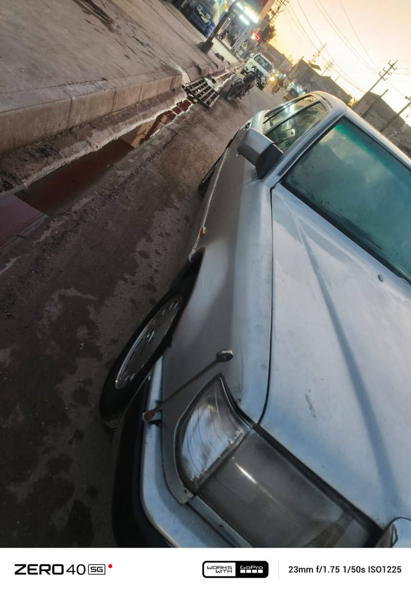 السلام عليكم 
دب للبيع موديل 87 مكينه وكير بطه 2500 مكفولات قواعد  بلادية سيارة ناعمه  بلشارع تراي وين ميعجبك رقم بغداد صدر امامي خلفي جديد تخم تاير جديد قبل كم يوم مسوي ادامه الهه من بلكات ونوازل ومنضومه البنزين كله جديد كهربائيات شغاله تبريد شغال منضمومه كامله جديدة شادهه سعر 45.وبيهه مجال مكاني ديالى بعقوبة ***********
