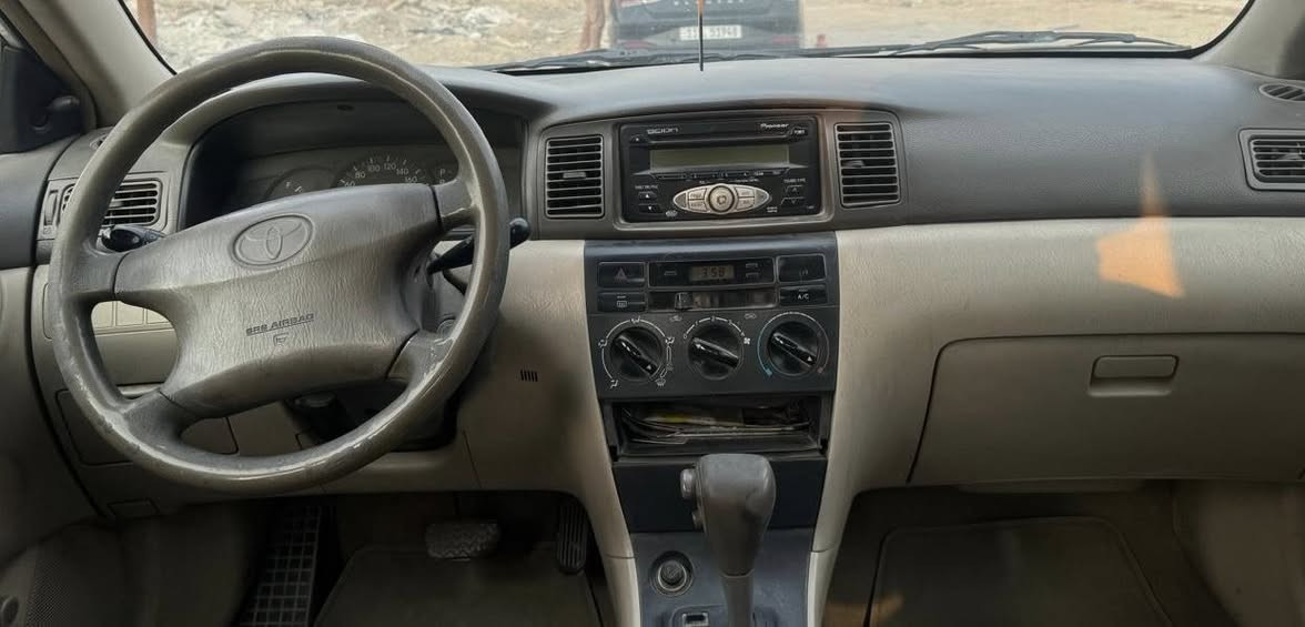 كورلا ٢٠٠٢ للبيع                                                                  السعر ٧٠ $ وبيها مجال 
بغداد حي اور 
للاتصال ***********
