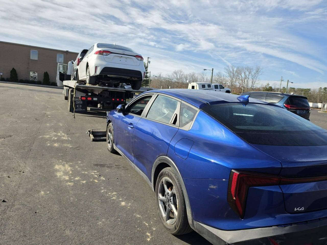 سلام عليكم
K4 فئة LXS  موديل 2025 

مكفوله من الضرر المسبق بدون حادث فقط حافة الدعامية 

بل الطريق الى ميناء العقبه موعد الوصل تقريبا 45 يوم

 لون مميز جويتي 
مكينه 2000 دوش

العنوان 

بغداد المنصور شارع الاردن

شركة نجوم العالم

***********
