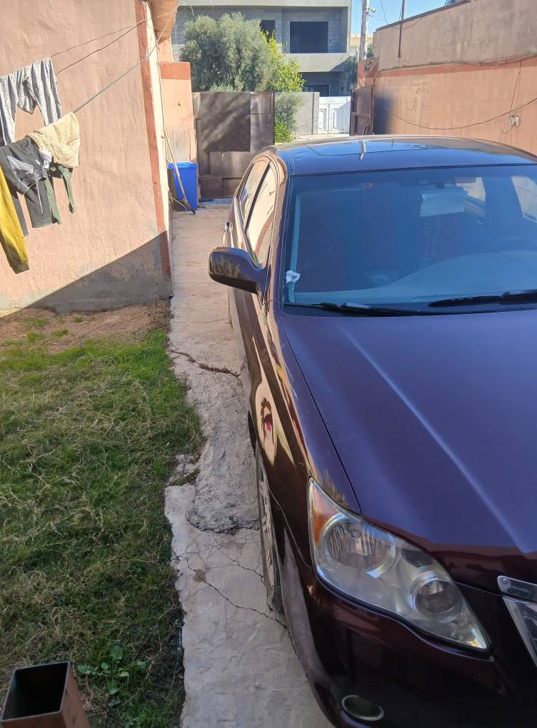 تويوتا افلون ٢٠٠٧ محدث ٢٠٠٩
صبغ حزام
رقم كركوك مشروع وطني باسمي 
المكان كركوك 
السعر ٨٠$ وبي مجال
للتواصل ***********
