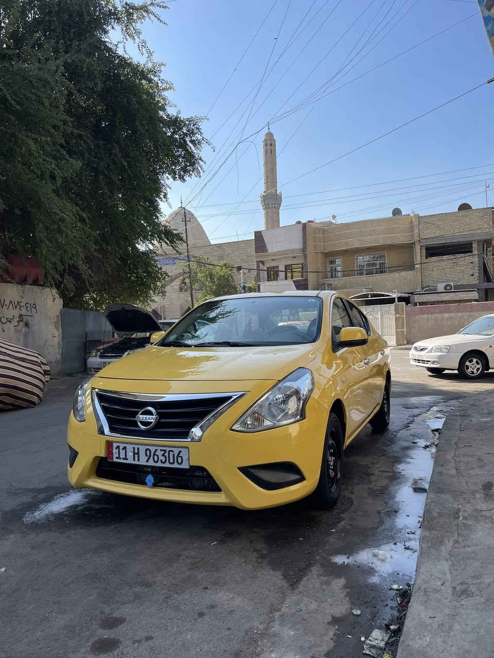 السلام عليكم
سني هندي مديل 2020
سياره كفاله عامه عده بارد شبر  بجاملغ الامامي والاهلال الخلفي 
عداها سياره مكفوله حتى من المعجون وسونار بيها 
جاهزه حداديه  اذاين محرك تخم تاير قبل شهر كله اصلي مدوشمه عام شاشه وكامره سياره بسمي هزه ورقم جدد 
مكاني بغداد 
سعرها 115 وبيها مجال قليل كلش 
سياره مال جناي ممتعوبه ابد تجي وتشوف بعينك 
*********** 
خاص مارد خابرني وتدلل
